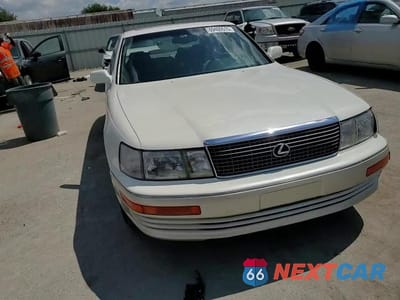 Zdjęcie 13 z 14 samochodu: 1991 LEXUS LS 400 VIN:JT8UF11E0M0092487 - miniatura