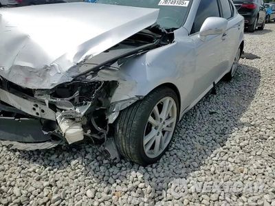 Zdjęcie 13 z 14 samochodu: 2006 LEXUS IS 350 VIN:JTHBE262162004911 - miniatura