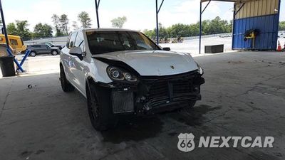 Zdjęcie 14 z 15 samochodu: 2015 PORSCHE CAYENNE VIN:WP1AF2A28FLA31968 - miniatura