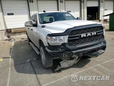 Zdjęcie 13 z 15 samochodu: 2020 RAM 2500 TRADESMAN VIN:3C6UR5HJ5LG282435 - miniatura