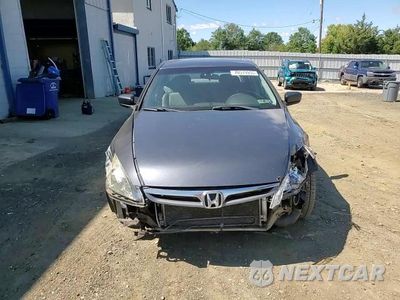 Zdjęcie 13 z 14 samochodu: 2007 HONDA ACCORD EX VIN:1HGCM66507A028880 - miniatura