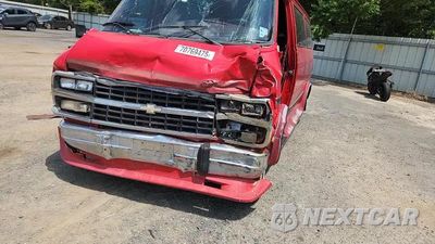 Zdjęcie 14 z 15 samochodu: 1993 CHEVROLET G20 VIN:1GNEG25H5PF353327 - miniatura
