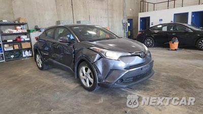 Zdjęcie 13 z 15 samochodu: 2018 TOYOTA C-HR XLE VIN:NMTKHMBX0JR026131 - miniatura