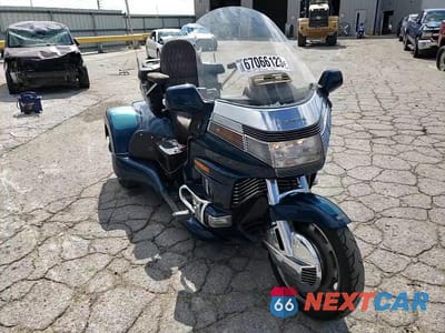 Zdjęcie 10 z 12 samochodu: 1994 HONDA GL1500 SE VIN:1HFSC2237RA603088 - miniatura