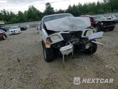 Zdjęcie 11 z 14 samochodu: 2000 FORD EXPEDITION EDDIE BAUER VIN:1FMRU17L4YLC45391 - miniatura