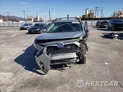 Zdjęcie 11 z 14 samochodu: 2020 TOYOTA RAV4 XLE VIN:2T3RWRFV7LW096349 - miniatura