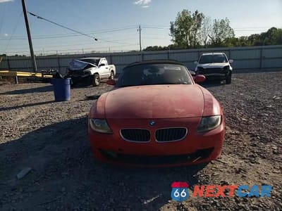 Zdjęcie 11 z 14 samochodu: 2006 BMW Z4 3.0 VIN:4USBU335X6LW68816 - miniatura