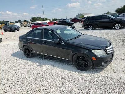 Zdjęcie 14 z 15 samochodu: 2010 MERCEDES-BENZ C 300 4MATIC VIN:WDDGF8BBXAR118599 - miniatura