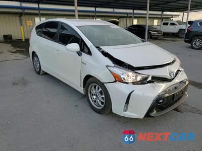 Zdjęcie 13 z 14 samochodu: 2015 TOYOTA PRIUS V VIN:JTDZN3EU7FJ025051 - miniatura