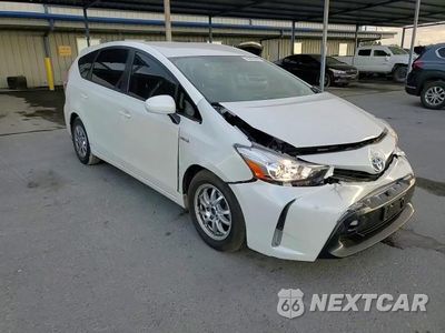 Zdjęcie 13 z 14 samochodu: 2015 TOYOTA PRIUS V VIN:JTDZN3EU7FJ025051 - miniatura