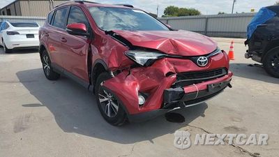 Zdjęcie 13 z 14 samochodu: 2016 TOYOTA RAV4 XLE VIN:JTMWFREV4GJ084006 - miniatura
