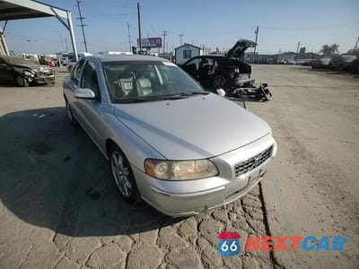 Zdjęcie 14 z 15 samochodu: 2006 VOLVO S60 2.5T VIN:YV1RS592762542593 - miniatura