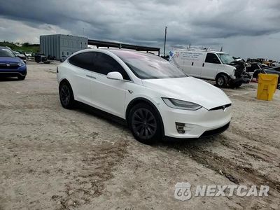 Zdjęcie 13 z 13 samochodu: 2018 TESLA MODEL X VIN:5YJXCDE29JF087147 - miniatura