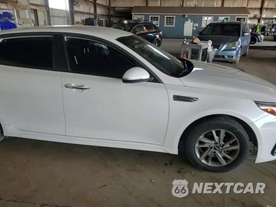 Zdjęcie 13 z 15 samochodu: 2019 KIA OPTIMA LX VIN:5XXGT4L34KG327604 - miniatura