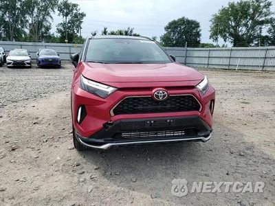 Zdjęcie 14 z 16 samochodu: 2025 TOYOTA RAV4 XSE VIN:JTMFB3FV6SD253697 - miniatura
