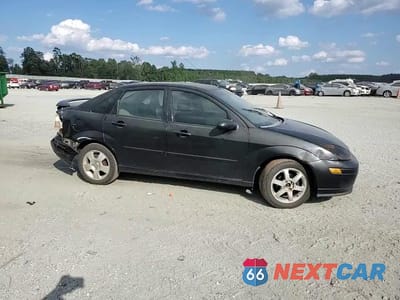 Zdjęcie 13 z 14 samochodu: 2003 FORD FOCUS ZTS VIN:1FAFP38ZX3W227441 - miniatura