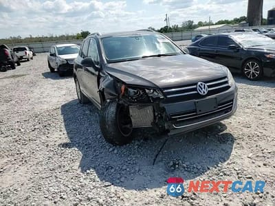 Zdjęcie 14 z 15 samochodu: 2012 VOLKSWAGEN TOUAREG V6 TDI VIN:WVGFK9BP8CD005071 - miniatura