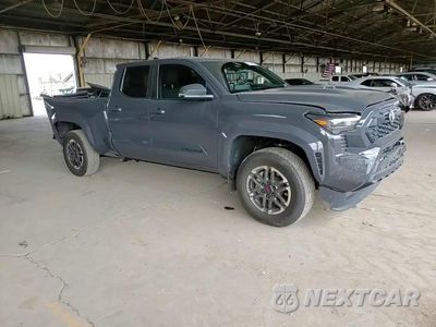 Zdjęcie 13 z 15 samochodu: 2024 TOYOTA TACOMA DOUBLE CAB VIN:3TMLB5FN8RM005075 - miniatura