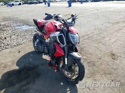 Zdjęcie 10 z 10 samochodu: 2023 DUCATI DIAVEL V4 VIN:ZDMGAR1W5PB001182 - miniatura