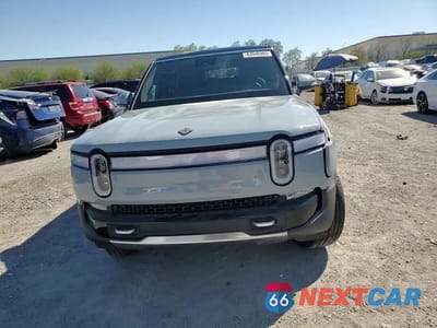 Zdjęcie 14 z 15 samochodu: 2024 RIVIAN R1S ADVENTURE VIN:7PDSGABA6RN036803 - miniatura