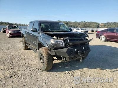 Zdjęcie 13 z 14 samochodu: 2005 TOYOTA TACOMA DOUBLE CAB VIN:5TELU42N45Z117945 - miniatura