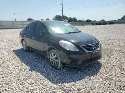 Zdjęcie 13 z 14 samochodu: 2014 NISSAN VERSA S VIN:3N1CN7AP9EL810033 - miniatura