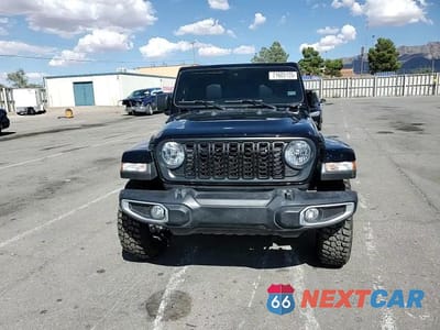 Zdjęcie 13 z 14 samochodu: 2025 JEEP GLADIATOR SPORT VIN:1C6PJTAG4SL518808 - miniatura