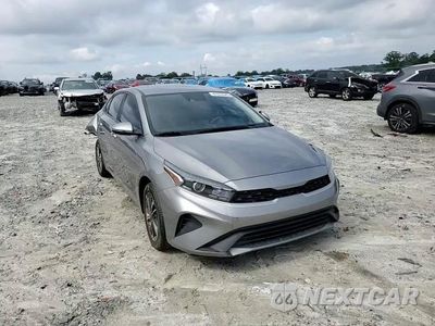 Zdjęcie 14 z 15 samochodu: 2022 KIA FORTE FE VIN:3KPF24AD8NE435067 - miniatura