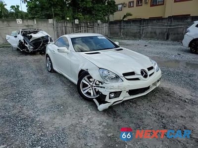 Zdjęcie 13 z 14 samochodu: 2011 MERCEDES-BENZ SLK 300 VIN:WDBWK5EA3BF238653 - miniatura