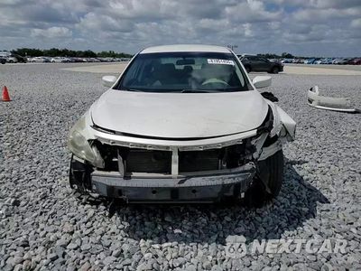 Zdjęcie 14 z 15 samochodu: 2015 NISSAN ALTIMA 2.5 VIN:1N4AL3AP4FC106702 - miniatura