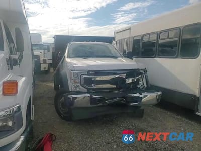 Zdjęcie 14 z 15 samochodu: 2021 FORD F550 SUPER DUTY VIN:1FDUF5HT0MDA00649 - miniatura