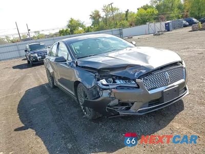 Zdjęcie 13 z 15 samochodu: 2018 LINCOLN MKZ RESERVE VIN:3LN6L5FC0JR607772 - miniatura