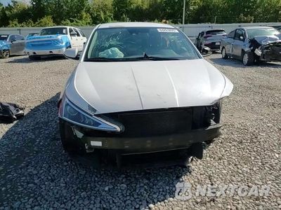 Zdjęcie 14 z 15 samochodu: 2019 HYUNDAI ELANTRA SEL VIN:5NPD84LF5KH490118 - miniatura
