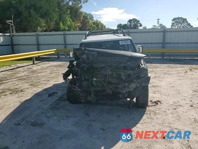 Zdjęcie 13 z 14 samochodu: 2014 TOYOTA FJ CRUISER VIN:JTEZU4BF6EK013735 - miniatura