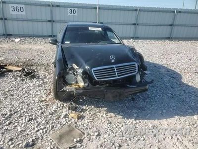 Zdjęcie 14 z 15 samochodu: 1999 MERCEDES-BENZ CLK 430 VIN:WDBLJ70G9XF056265 - miniatura