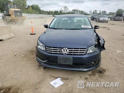 Zdjęcie 13 z 14 samochodu: 2015 VOLKSWAGEN PASSAT SE VIN:1VWBV7A30FC052714 - miniatura