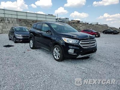 Zdjęcie 14 z 16 samochodu: 2019 FORD ESCAPE SE VIN:1FMCU9GD2KUB38435 - miniatura