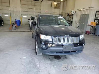 Zdjęcie 14 z 15 samochodu: 2016 JEEP COMPASS LATITUDE VIN:1C4NJDEB7GD662715 - miniatura