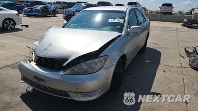 Zdjęcie 13 z 14 samochodu: 2006 TOYOTA CAMRY LE VIN:4T1BE32K06U650390 - miniatura