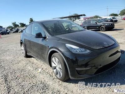 Zdjęcie 14 z 15 samochodu: 2020 TESLA MODEL Y VIN:5YJYGDEE3LF017004 - miniatura
