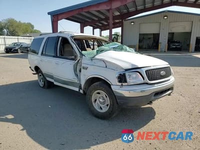 Zdjęcie 14 z 15 samochodu: 2000 FORD EXPEDITION XLT VIN:1FMRU1666YLB29122 - miniatura
