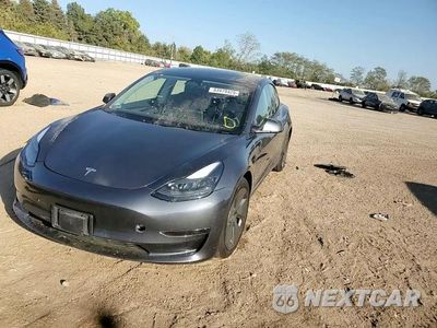 Zdjęcie 13 z 14 samochodu: 2023 TESLA MODEL 3 VIN:5YJ3E1EA3PF428498 - miniatura