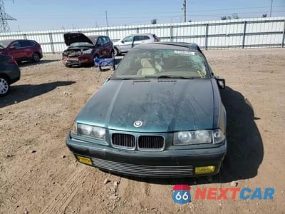 Zdjęcie 13 z 14 samochodu: 1998 BMW 328 IS VIN:WBABG1320WET06227 - miniatura