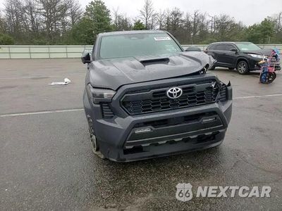 Zdjęcie 13 z 14 samochodu: 2025 TOYOTA TACOMA DOUBLE CAB VIN:3TMLB5JN9SM137792 - miniatura