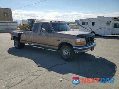 Zdjęcie 11 z 12 samochodu: 1992 FORD F350 VIN:1FTJX35G3NKA98606 - miniatura