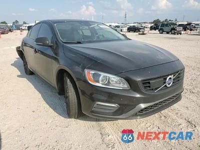 Zdjęcie 13 z 14 samochodu: 2017 VOLVO S60 VIN:YV126MFL2H2424113 - miniatura