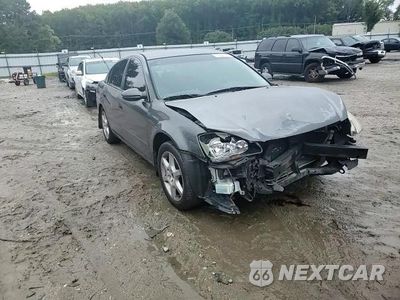 Zdjęcie 13 z 14 samochodu: 2004 NISSAN ALTIMA SE VIN:1N4BL11D34C139119 - miniatura
