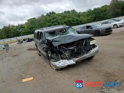 Zdjęcie 14 z 14 samochodu: 2006 GMC YUKON XL C1500 VIN:1GKEC16Z76J126601 - miniatura