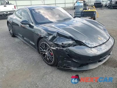 Zdjęcie 13 z 14 samochodu: 2021 PORSCHE TAYCAN 4S VIN:WP0AB2Y1XMSA42728 - miniatura