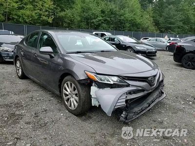 Zdjęcie 13 z 15 samochodu: 2018 TOYOTA CAMRY L VIN:4T1B11HK7JU507212 - miniatura